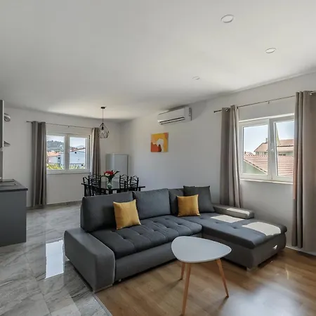 Krsticevic Apartment *
